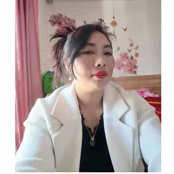 43岁岁云南单身美女 - 三明吉缘网